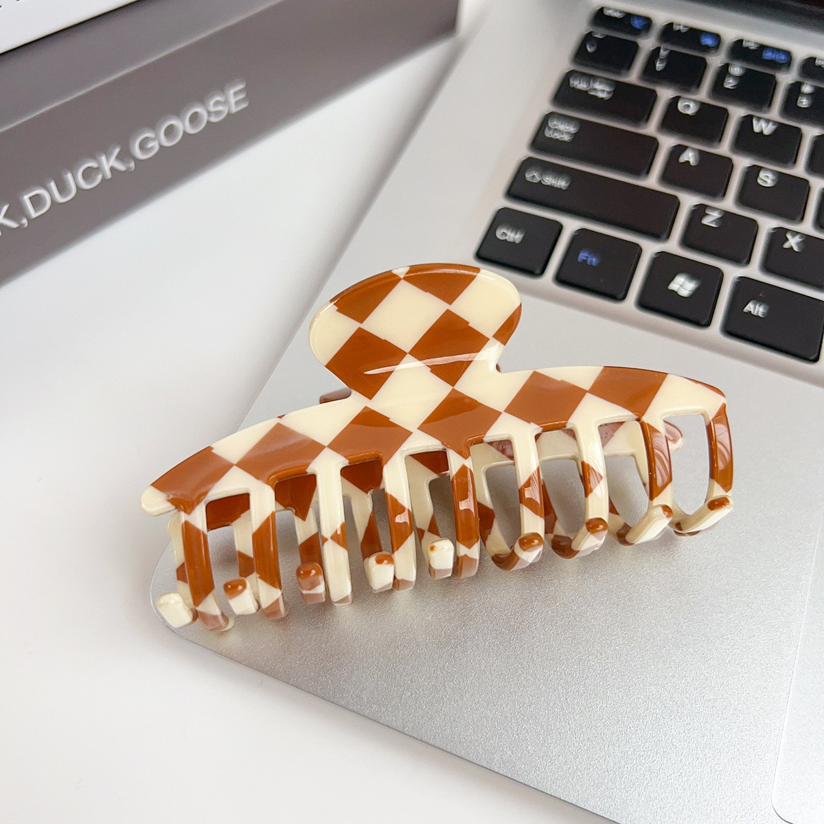 Checkerboard Hair Claw ??Candy Color Acetate Look_CWAHA0395