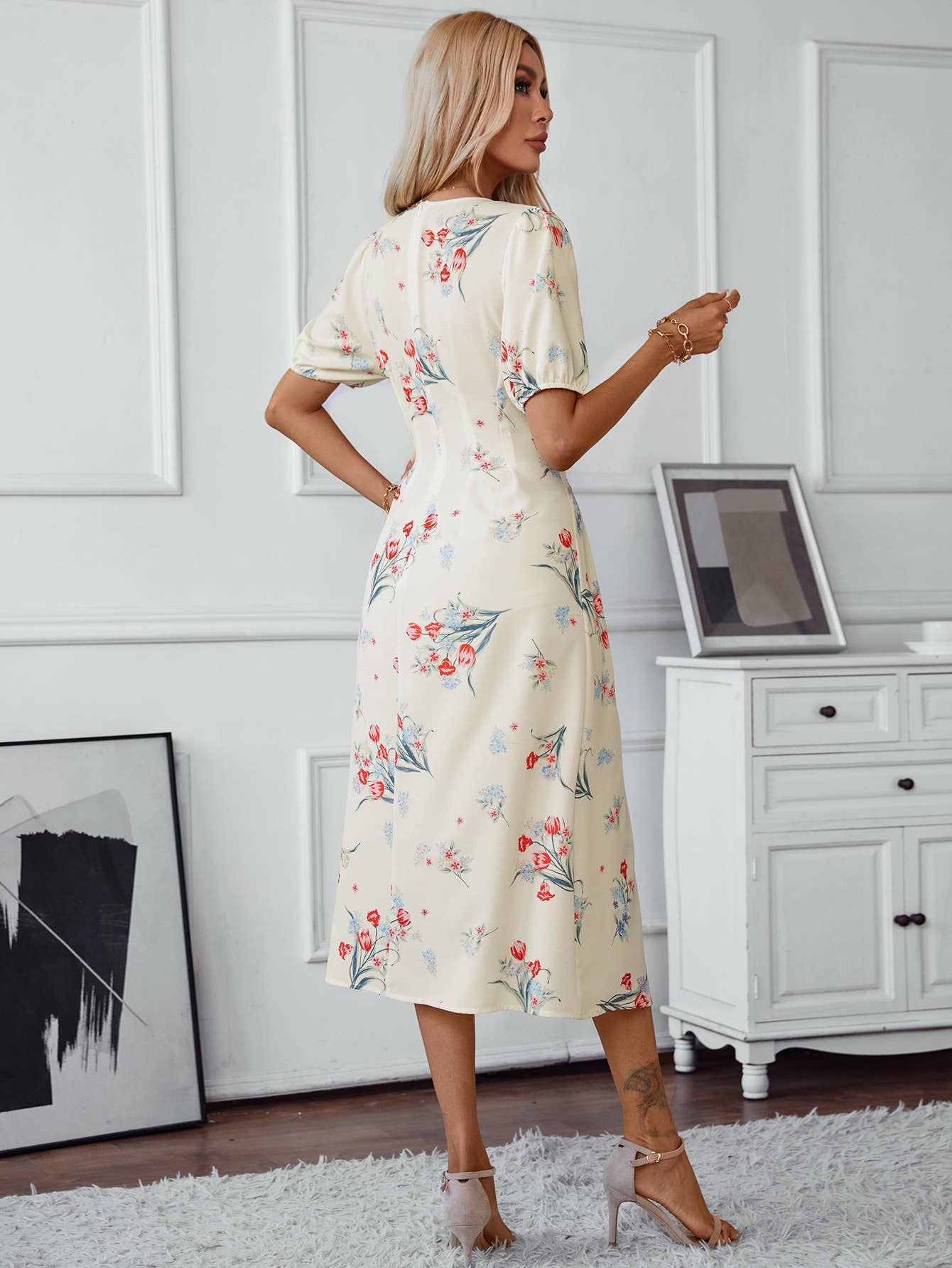 NOTCHED V-NECK ELEGANT PRINTED SHORT SLEEVE DRESS