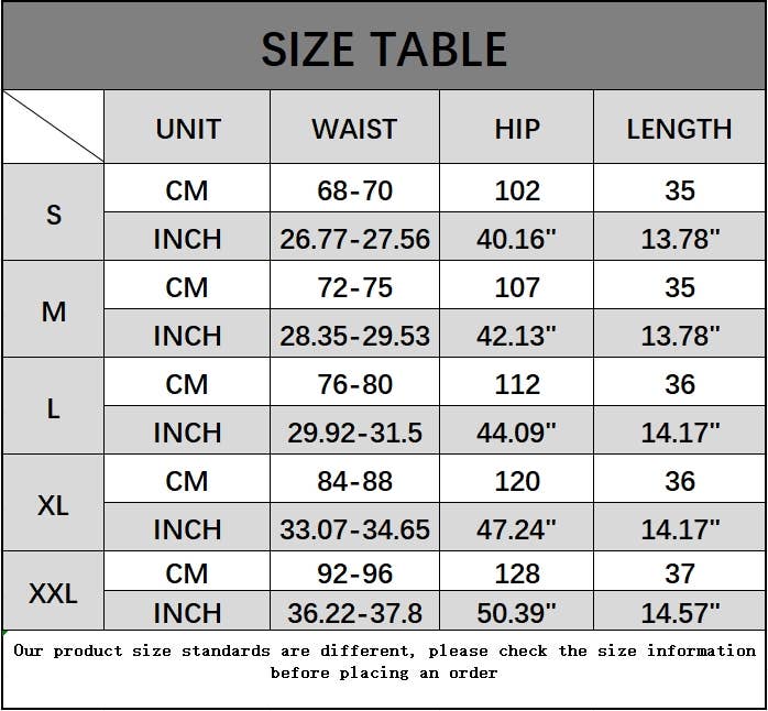 Slimming elastic-waisted denim shorts