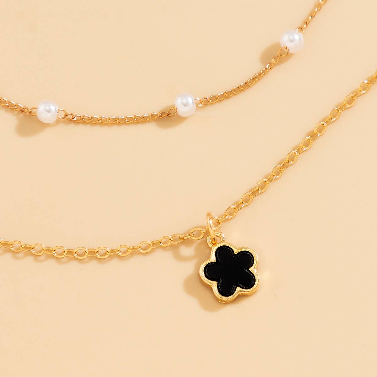 SIMPLE IMITATION PEARL BEADED FLOWER NECKLACE_CWAJE1133