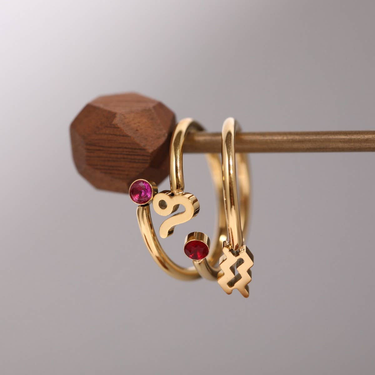 colored zircon rings fort and twelve zodiac signs