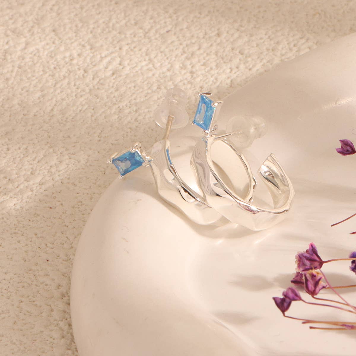 Simple elegant blue zircon silver stud earrings