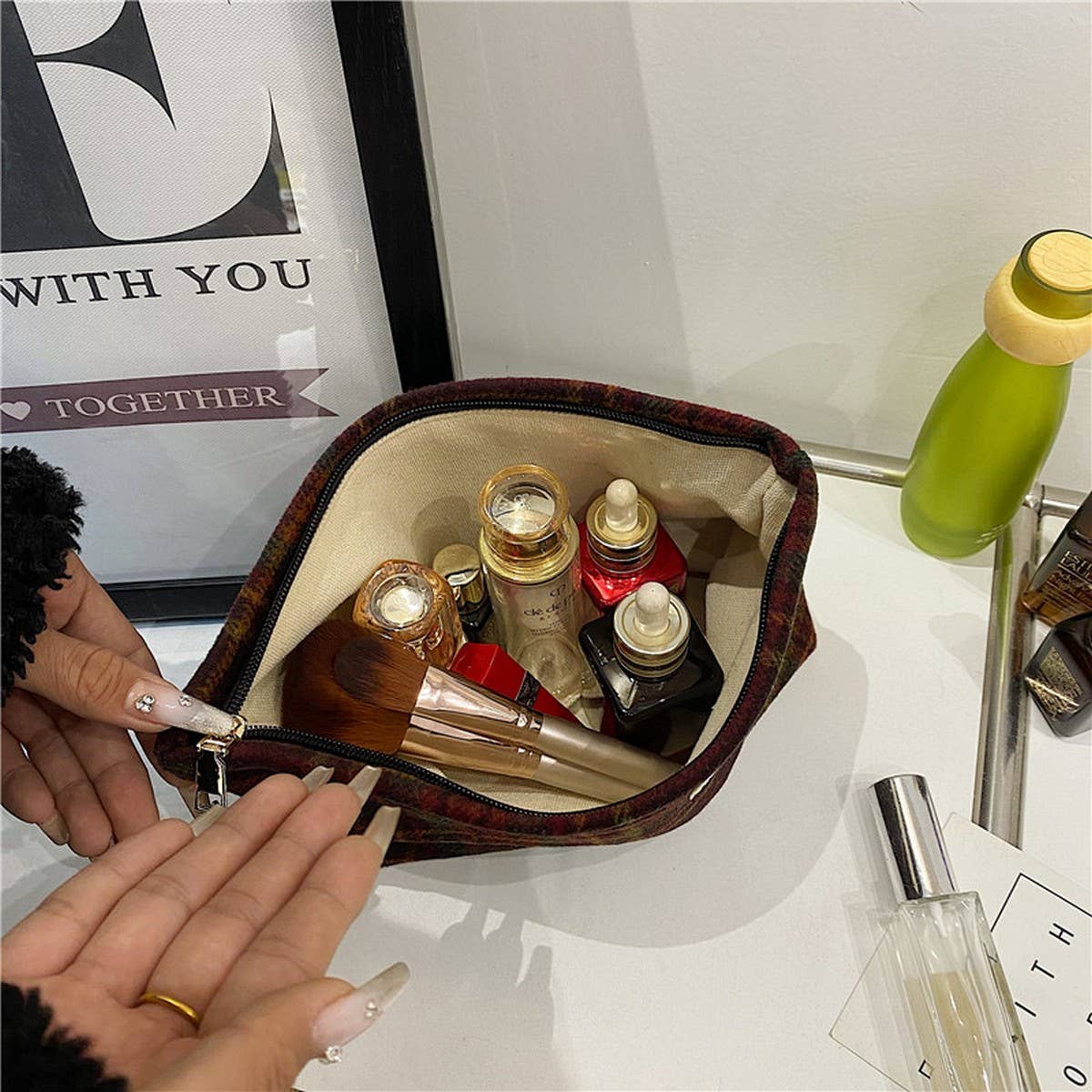 NEW RETRO PLAID LARGE CAPACITY COSMETIC BAG_CWAB4422