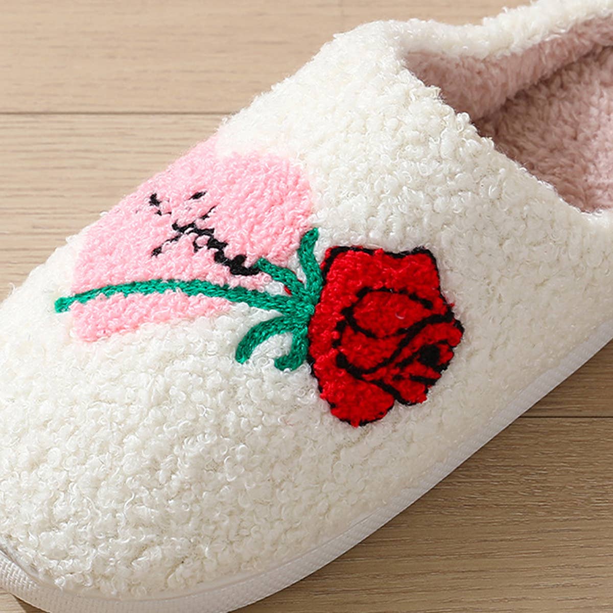 VALENTINE'S DAY SMILEY LOVE COTTON SLIPPERS