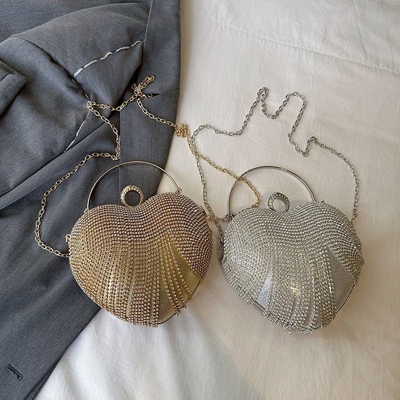 versatile chain crossbody heart-shaped box bag