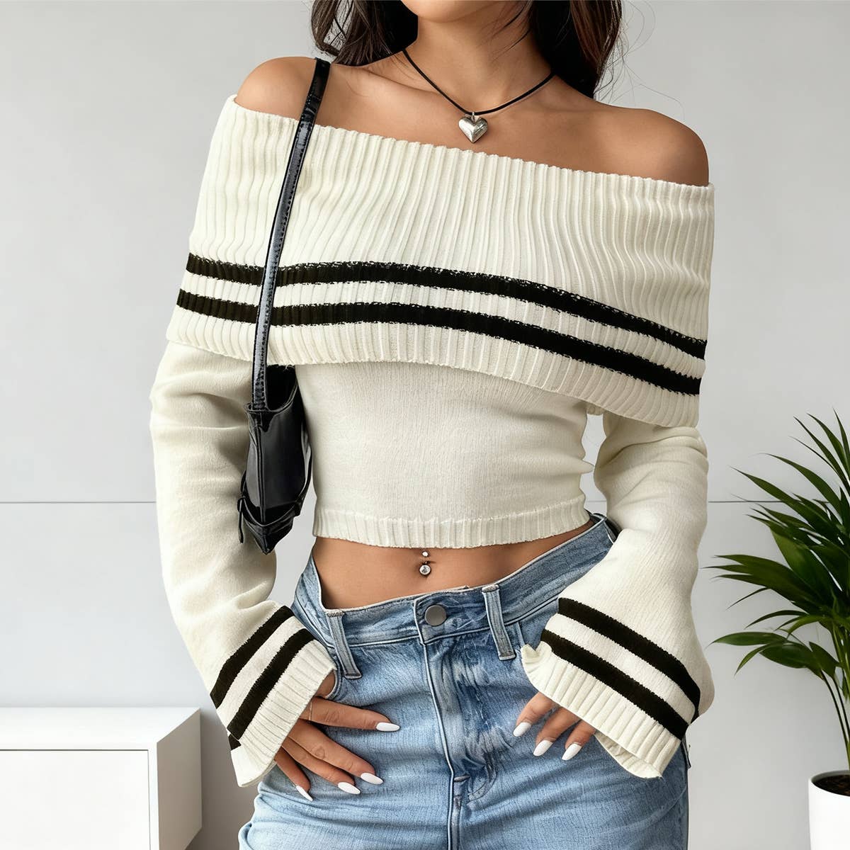 Flared sleeve knitted crop top sweater