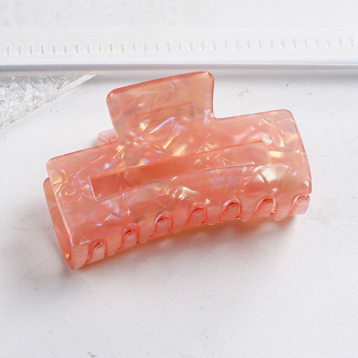 CWAHA1401_ELEGANT RECTANGLE MEDIUM HAIR CLAW CLIP