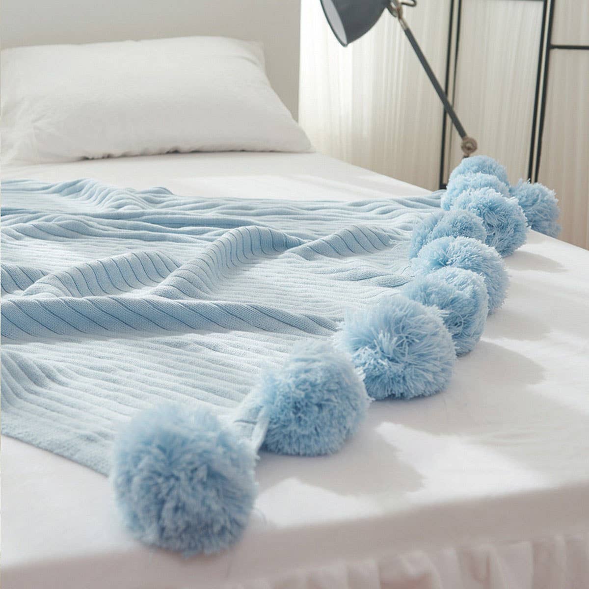 NEW KNITTED BALL AIR CONDITIONING THROW BLANKET