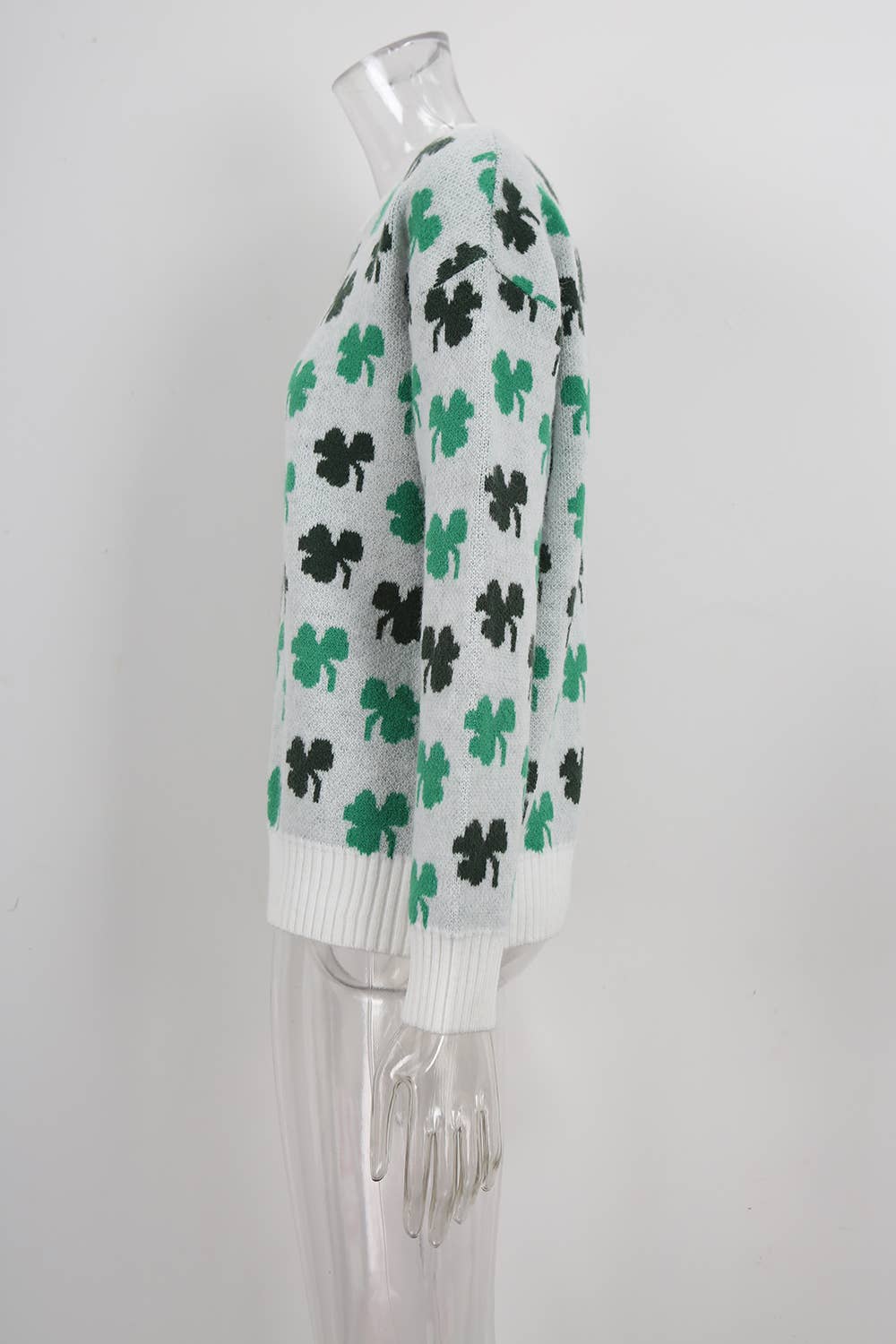 Trendy four-leaf clover jacquard knitted sweater