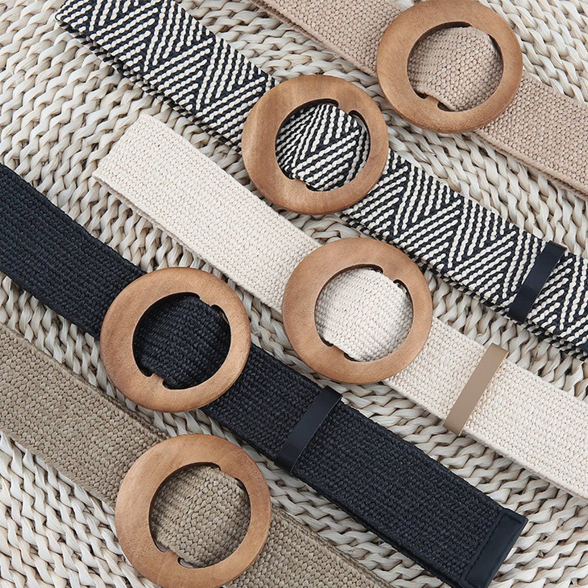 CWABE1176_ROUND WOODEN BUCKLE PP STRAW WOVEN BELT