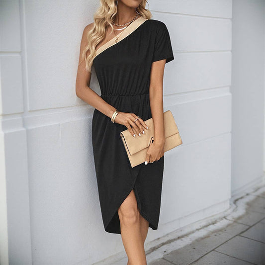 Simple matching color diagonal shoulder dress