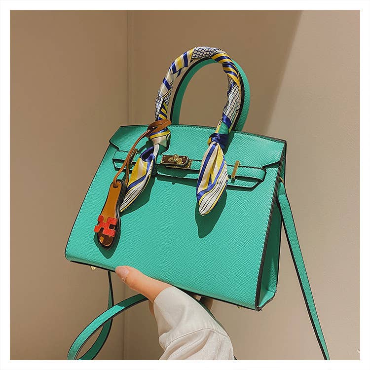 Retro large-capacity hand-held crossbody bag