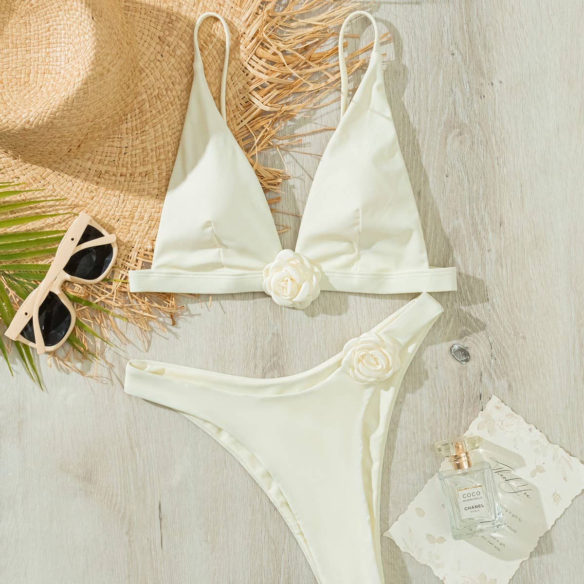 3D Floral Bikini Set - Solid Color Swimsuit_CWMW0693