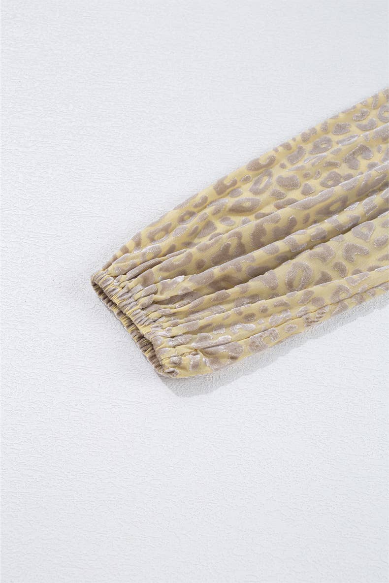 LEOPARD PRINT ONE-LINE SHOULDER PULLOVER