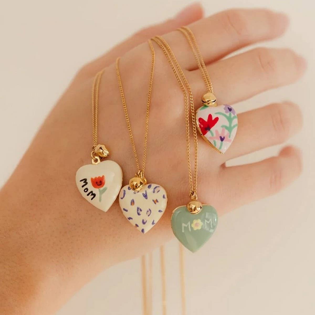 Heart Locket Oval Photo Necklace Gold Plated