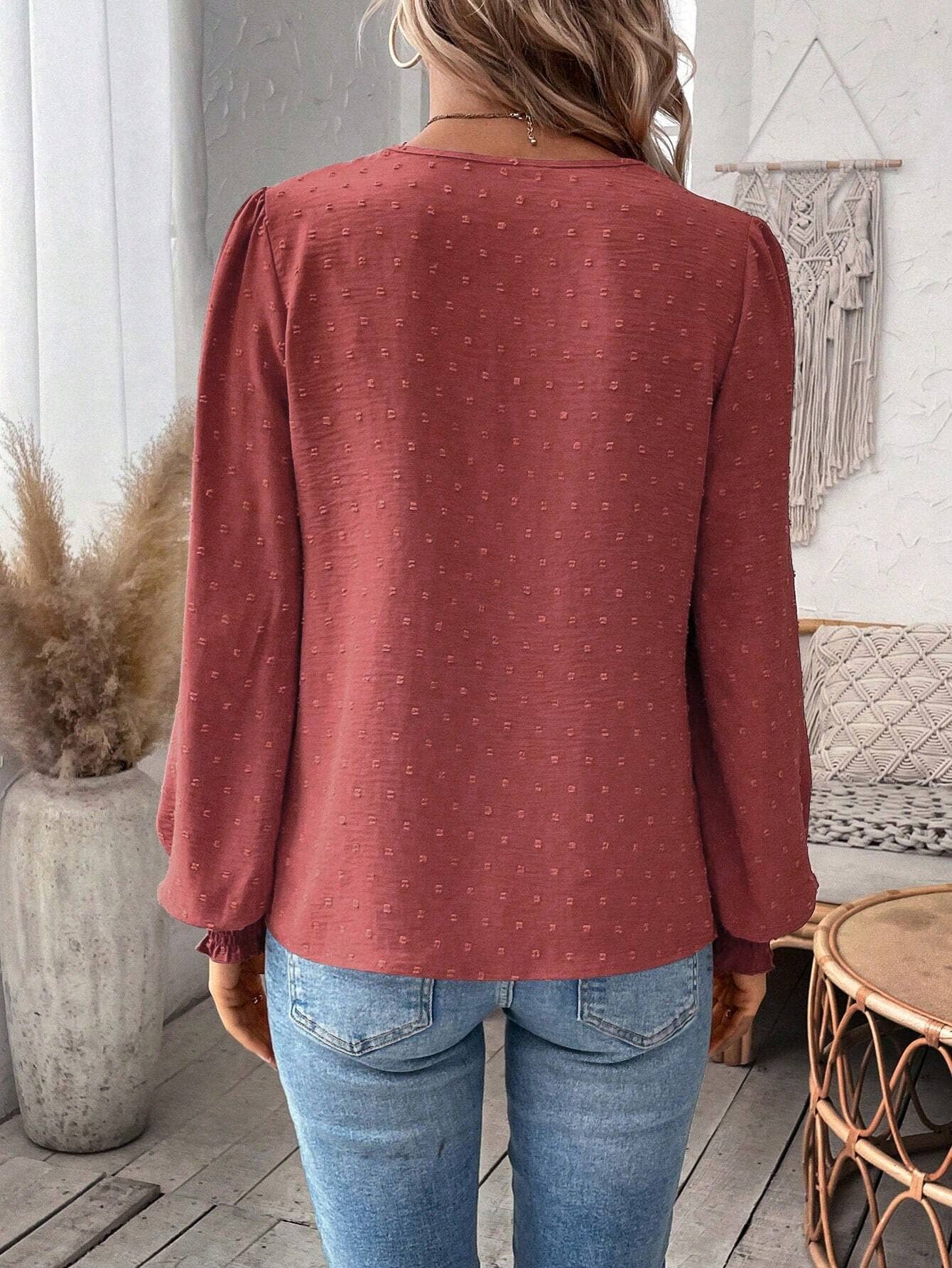 V-neck lace solid-color long-sleeved T-shirt
