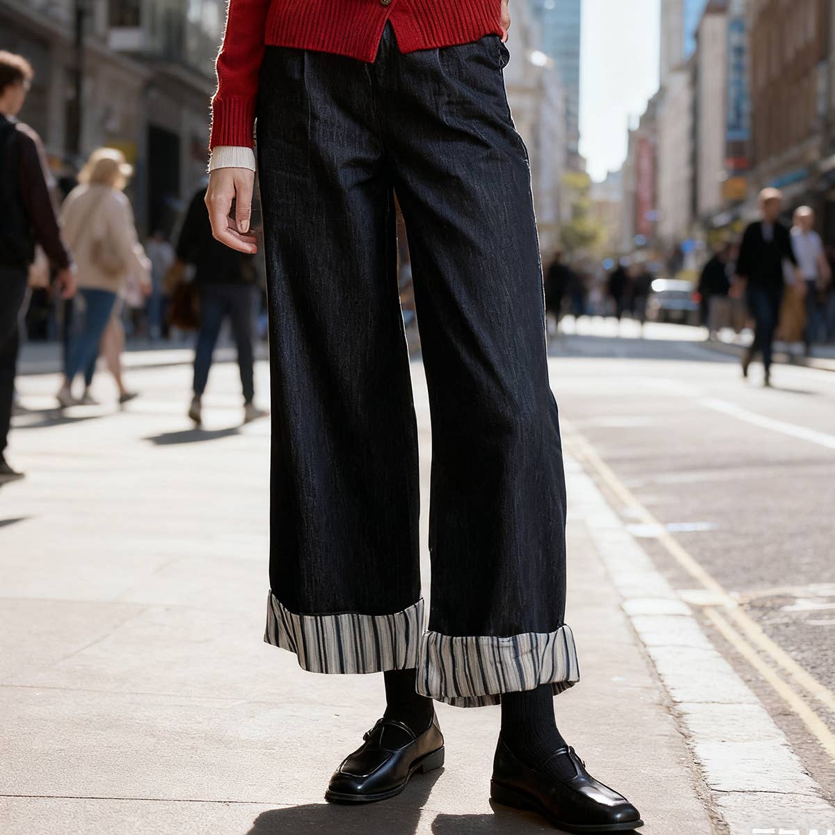 Straight-leg striped wide-leg jeans
