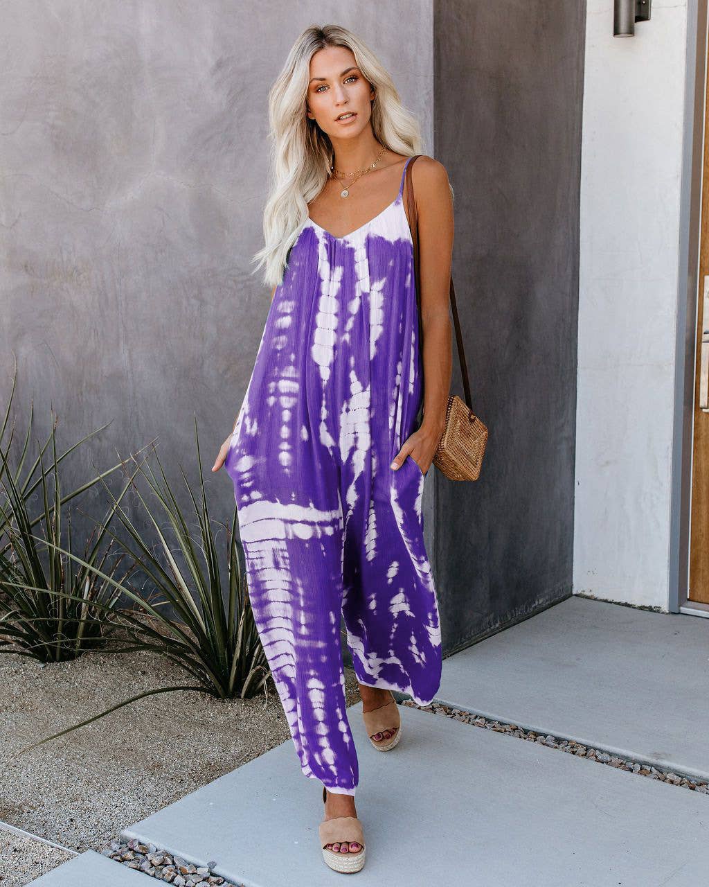 Abstract printed strappy sexy wide-leg jumpsuit