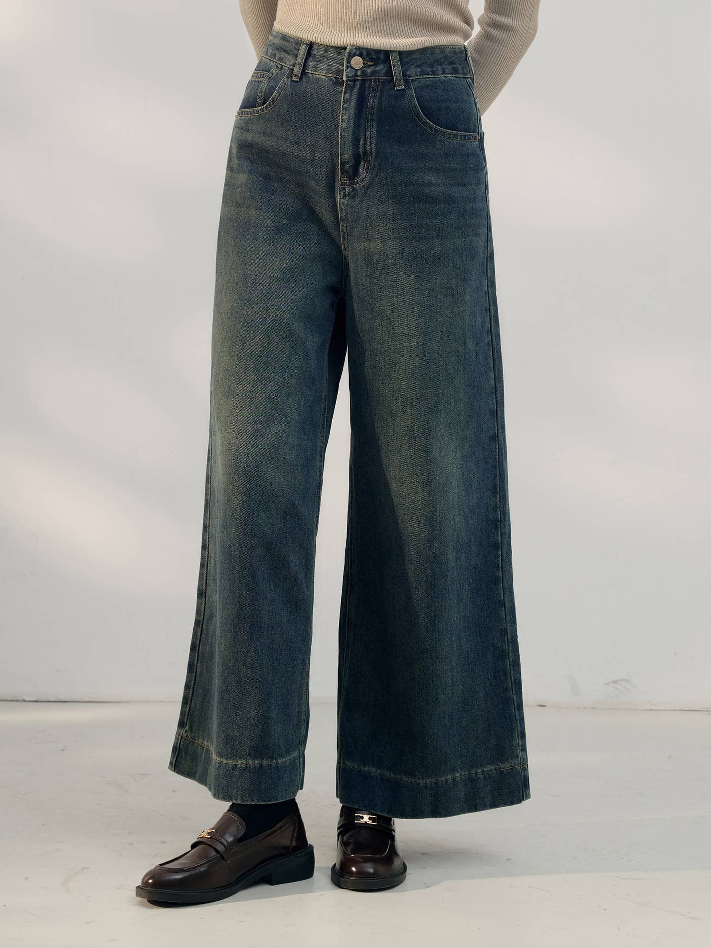 Retro high-waisted simple loose wide-leg jeans