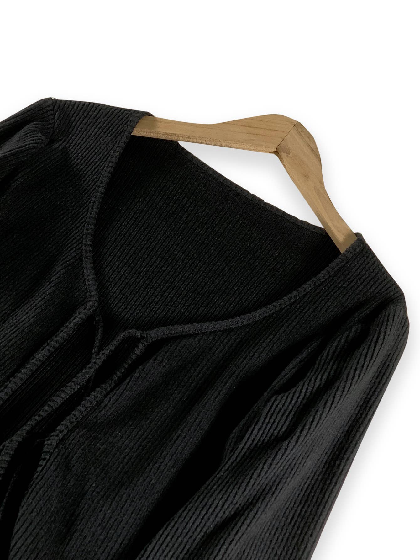 Stylish pullover top hair knit flared sleeves