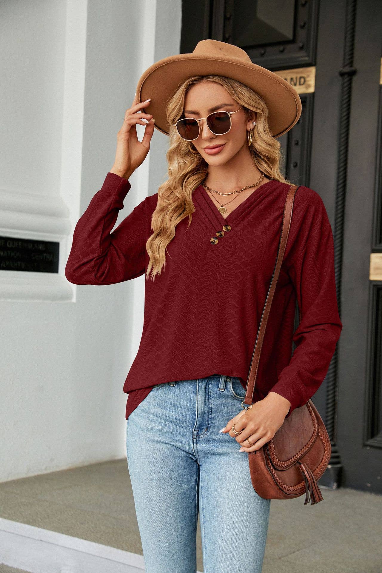 SOLID COLOR V-NECK BUTTON LONG-SLEEVED T-SHIRT