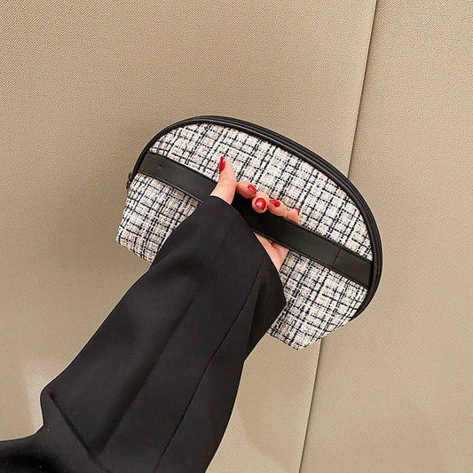 SEMI-CIRCULAR PORTABLE TRAVEL COSMETIC BAG_CWAB4393