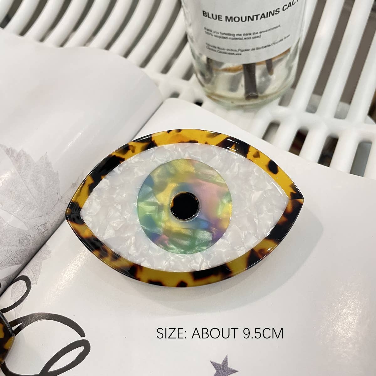 NEW EYES RAINBOW CLIP HAIR CLIP_CWAHA0969