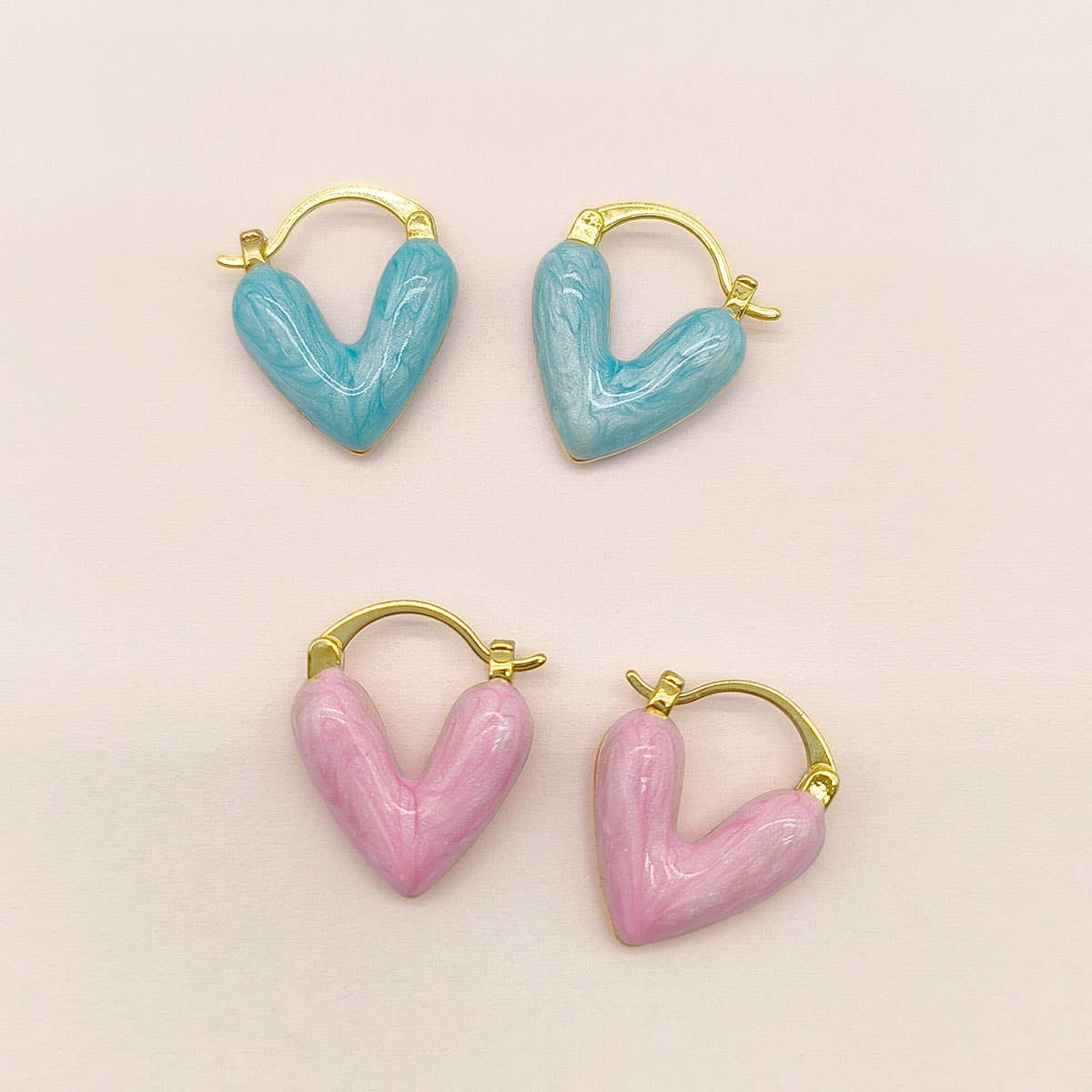 HEART DECOR HOOP EARRINGS