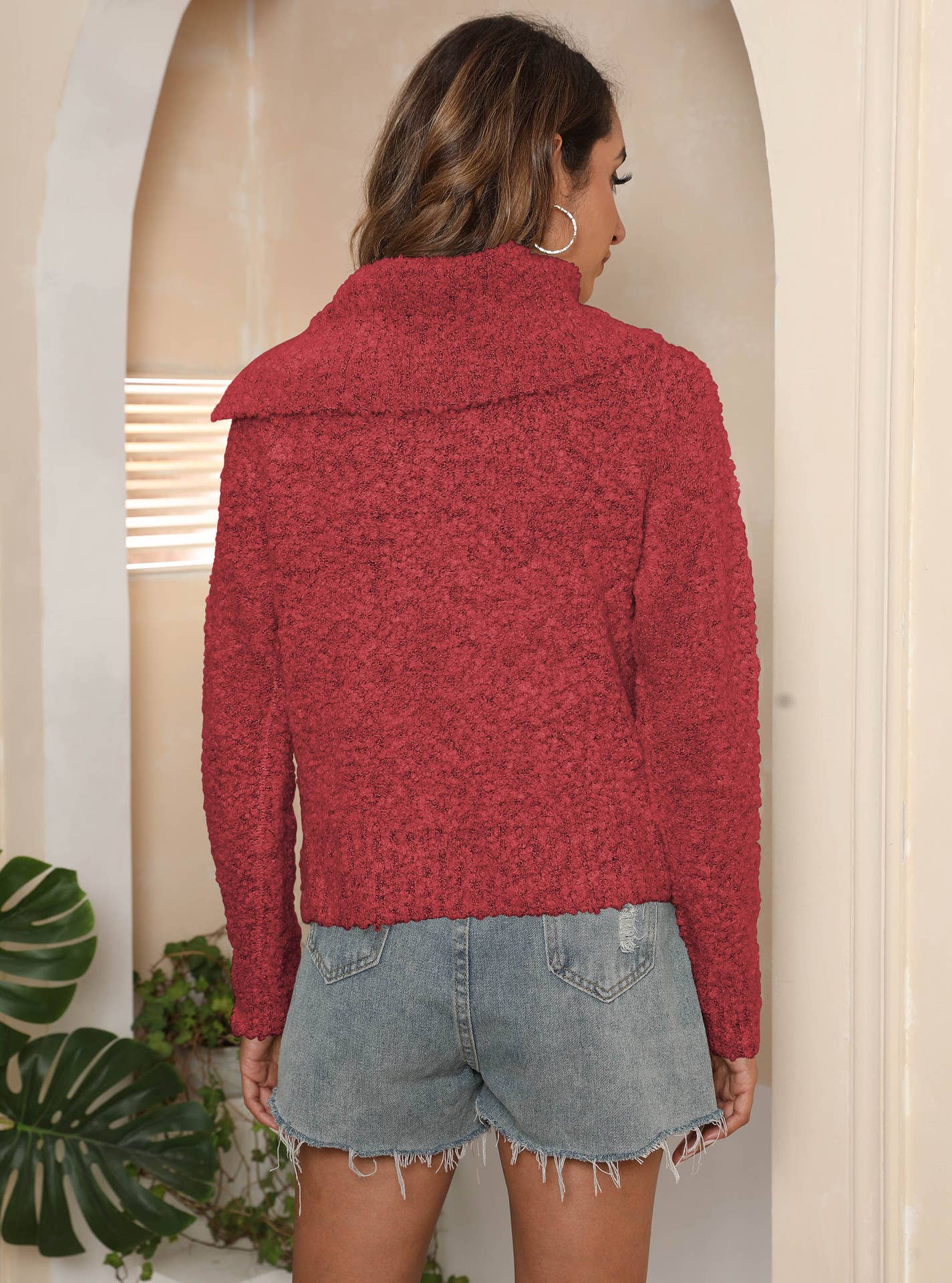 SOLID IRREGULAR LARGE LAPEL THICK BASE SHIRT