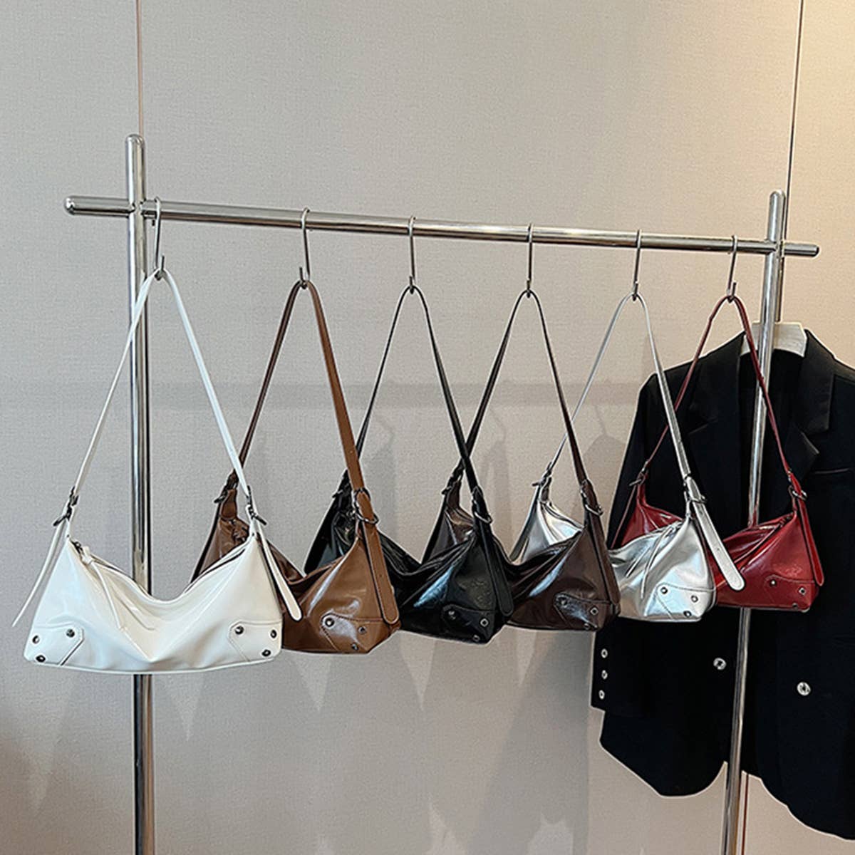 2024 AUTUMN NEW SIMPLE COMMUTER SHOULDER BAG_CWAB3286