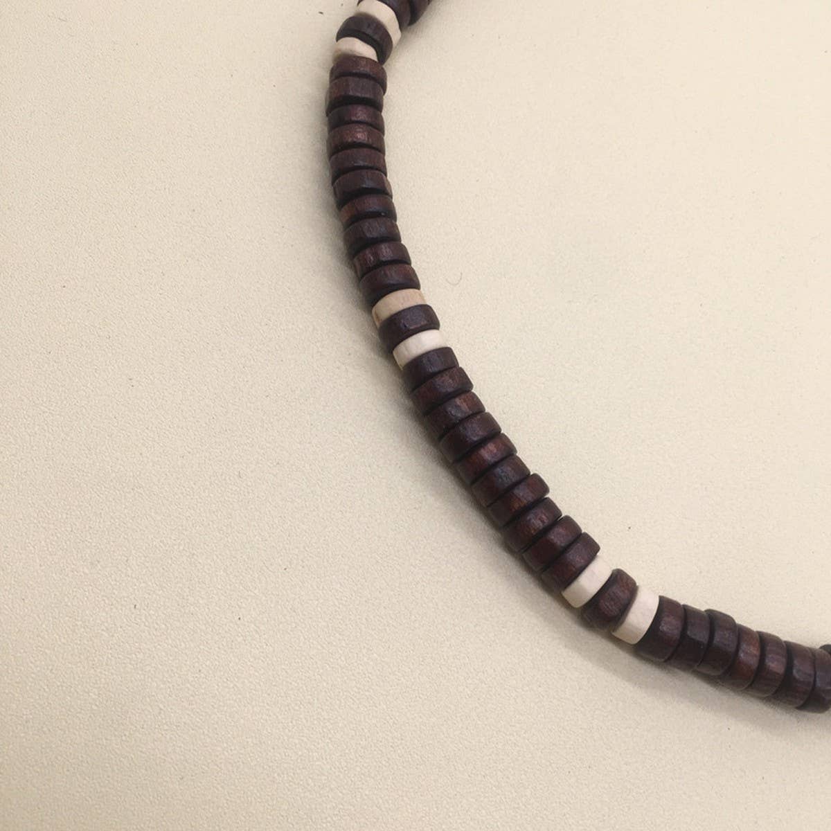 BOHEMIAN VINTAGE WOODEN BEAD NECKLACE_CWMM4728