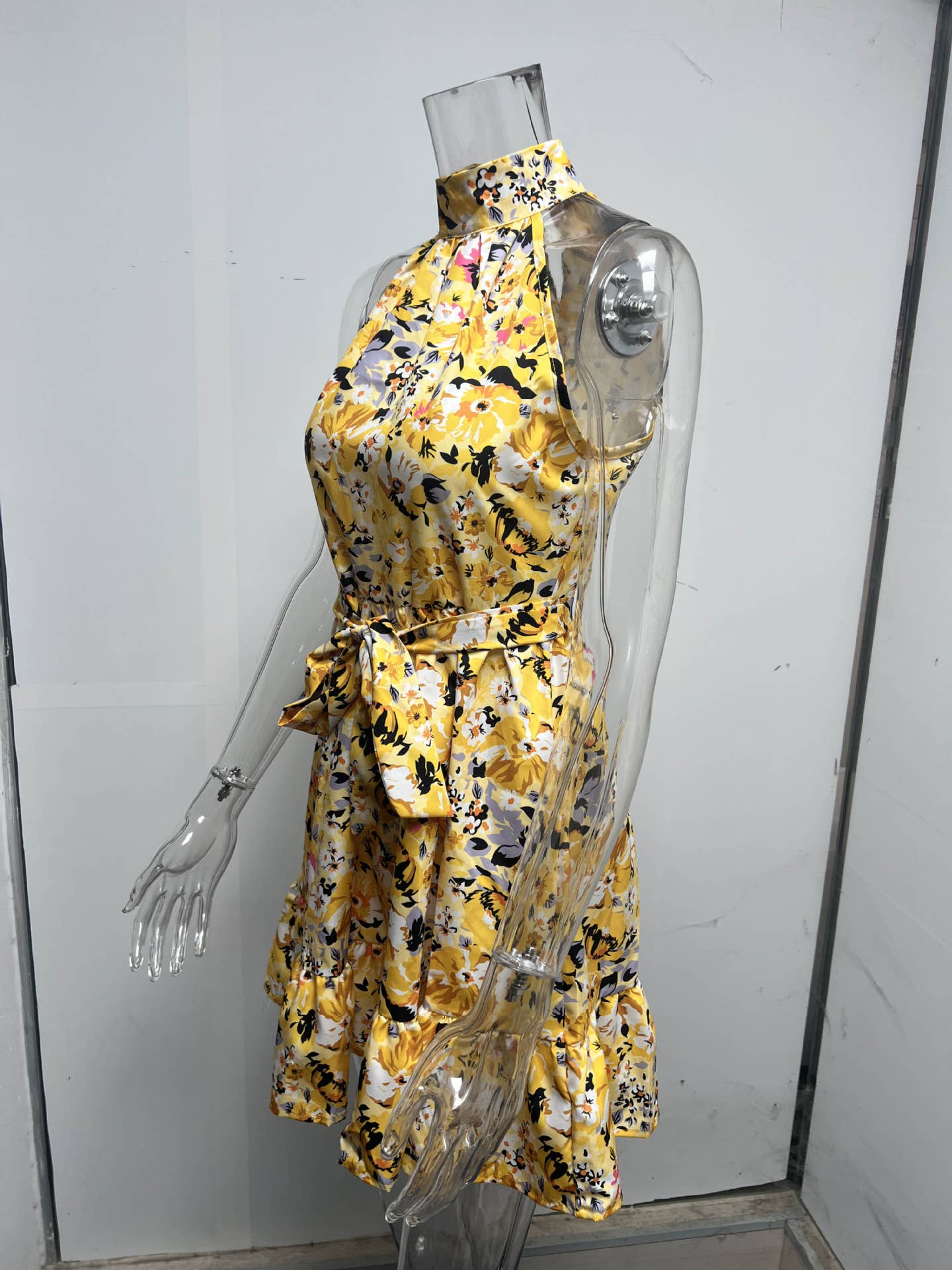 Temperament lace-up flouncy floral dress