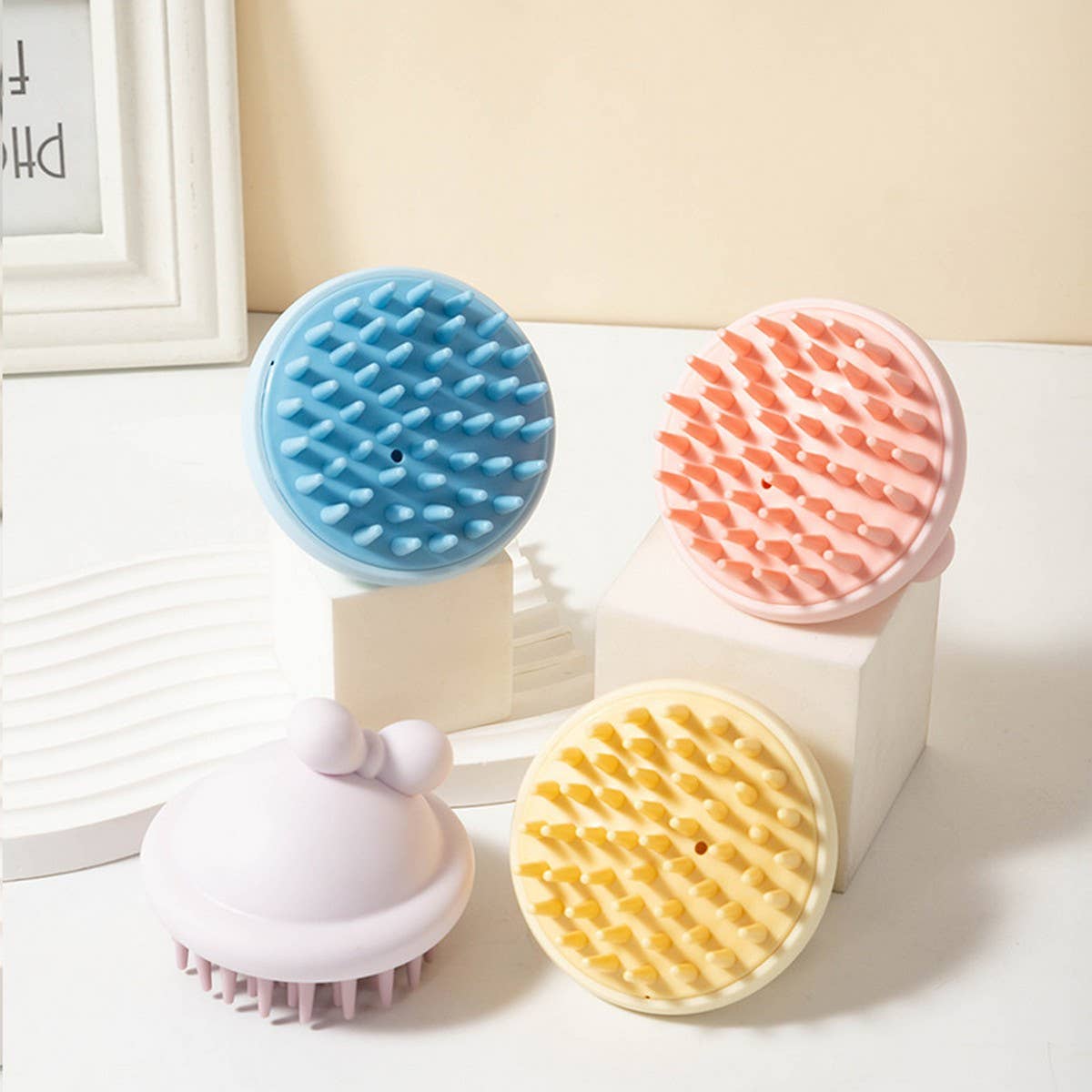 CWMM6943_WET AND DRY BRUSH FOR CLEANING AND ITCHING RELIEF