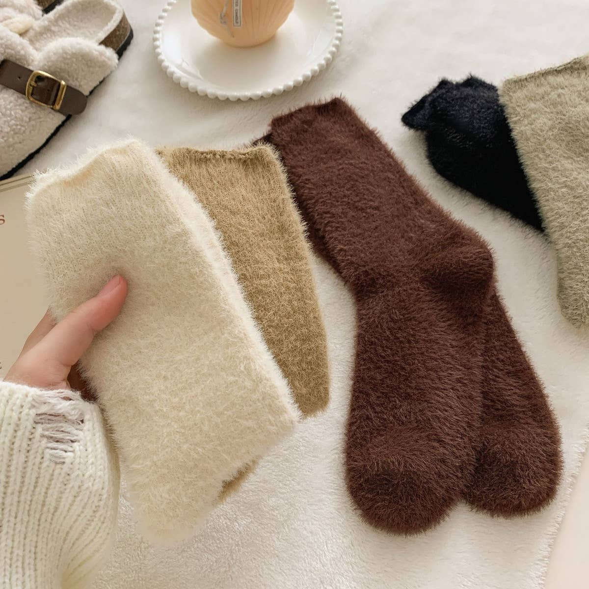 SOLID COLOR WARM THICK FLEECE SOCKS_CWMS0963