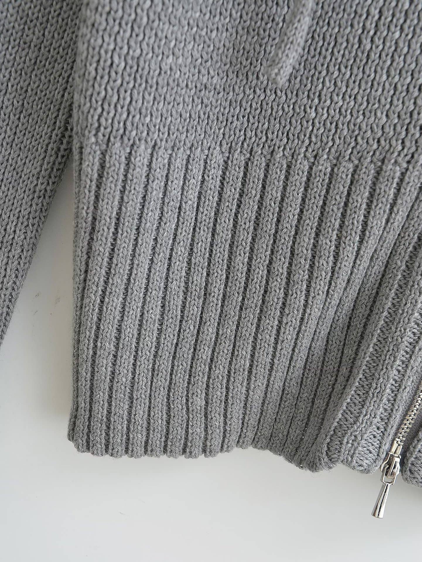 Short, slimming and stylish knitted coat