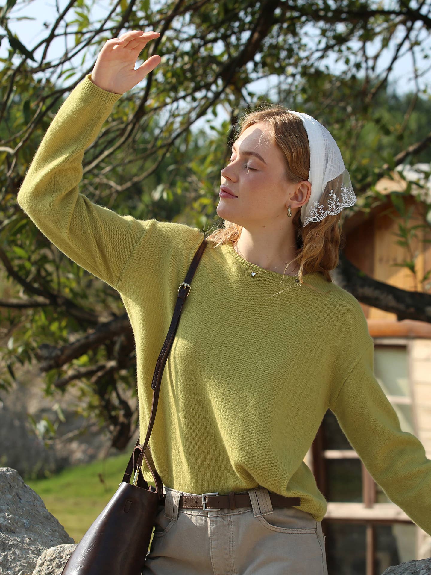 Solid color round-neck basic style wool sweater