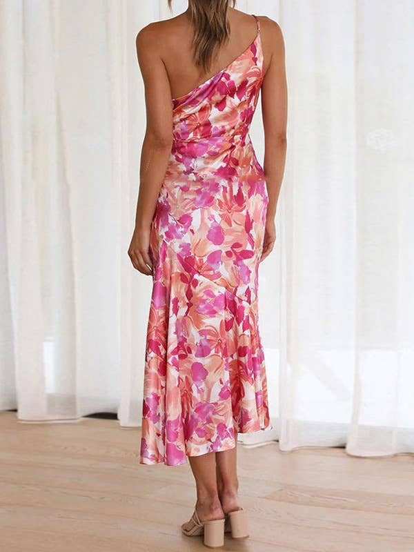 Peplum dress with sloping neck and waist