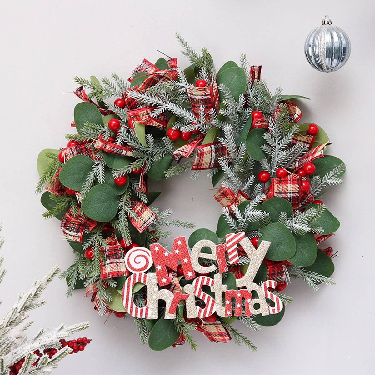 Nordic Eucalyptus Artificial Christmas Wreath_CWAJE5300