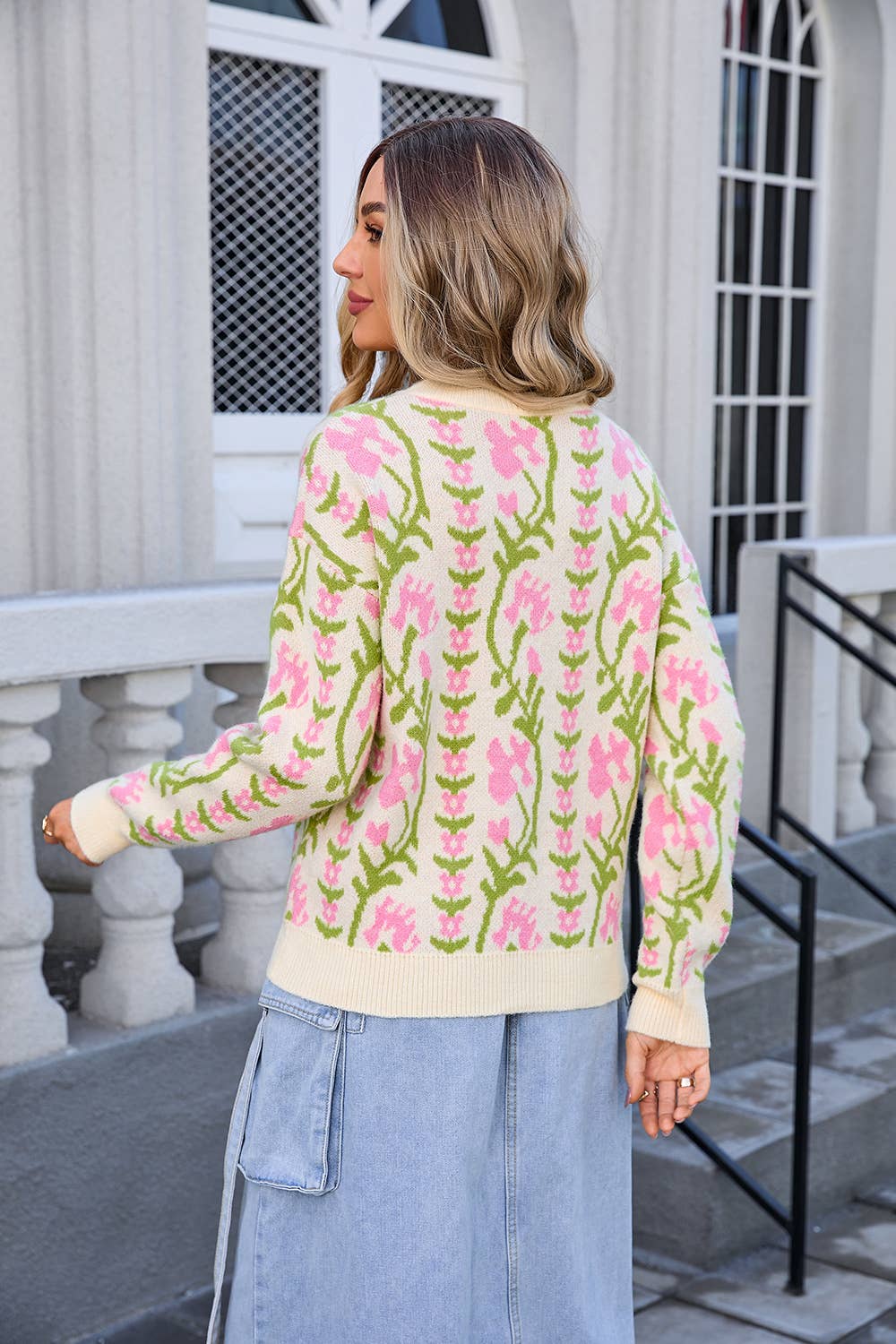 Jacquard twig round neck flower knit sweater
