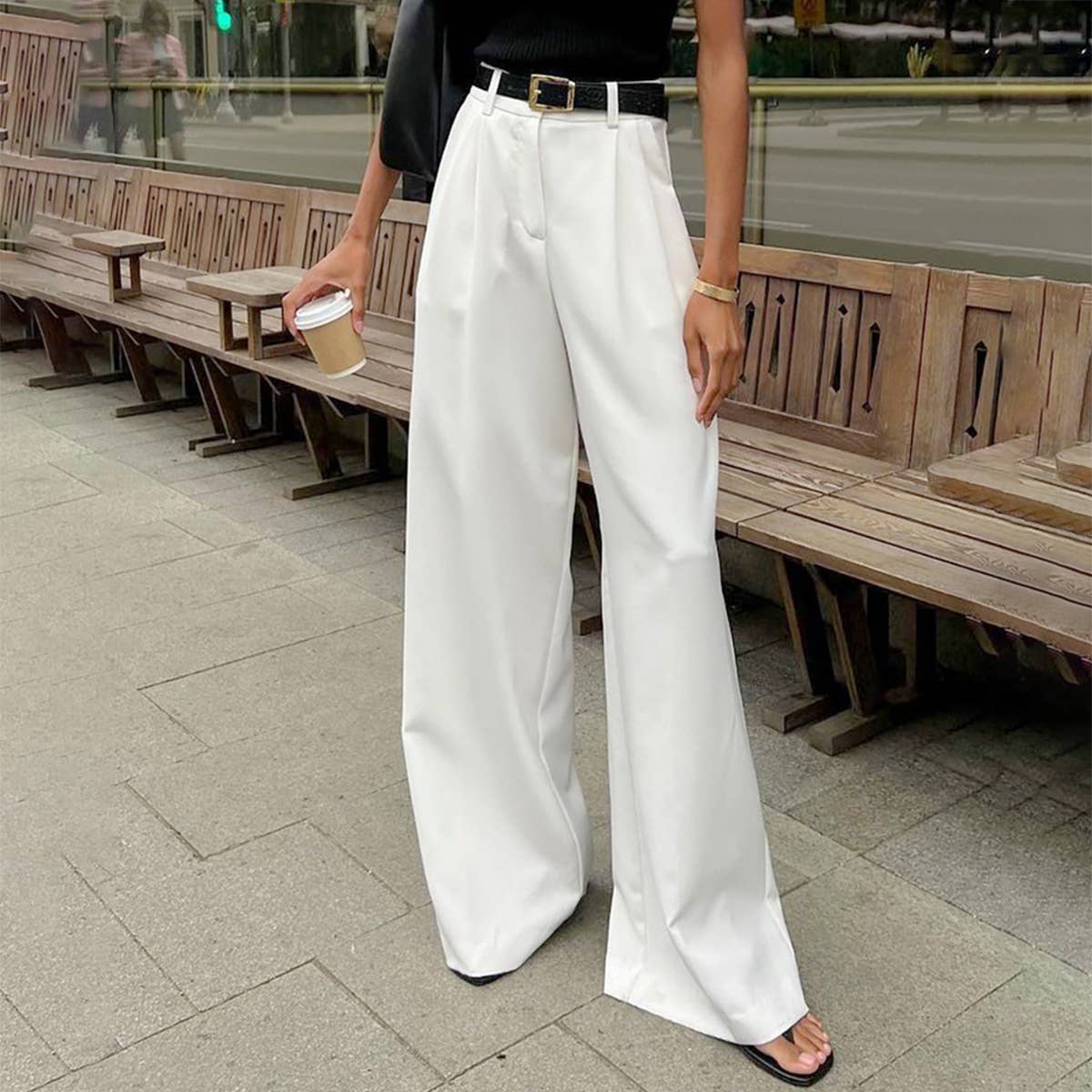 High-waisted wide-leg pants for stylish commuting