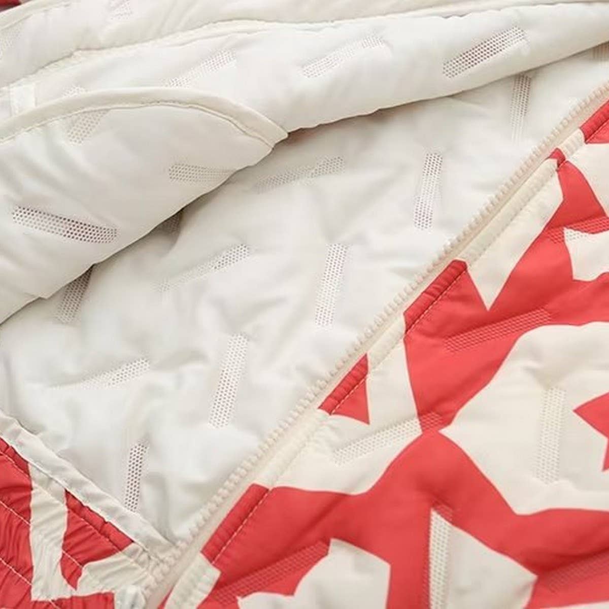 COLORBLOCK PRINT ZIP-UP QUILTED JACKET