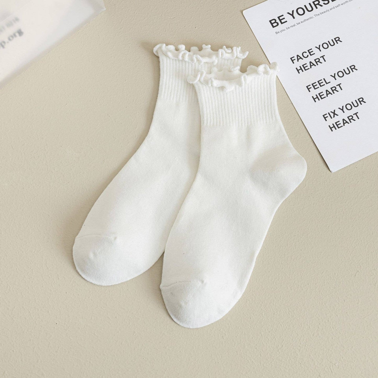 Womens Solid Color Ruffle Ankle Socks