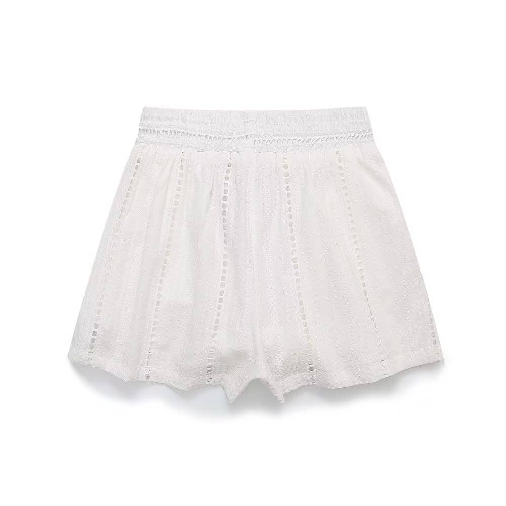 Fashionable openwork embroidered casual shorts