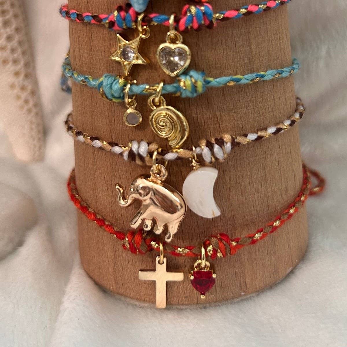 18K GOLD STAR CROSS CHARM COLOR CORD BRACELET_CWAJE4617