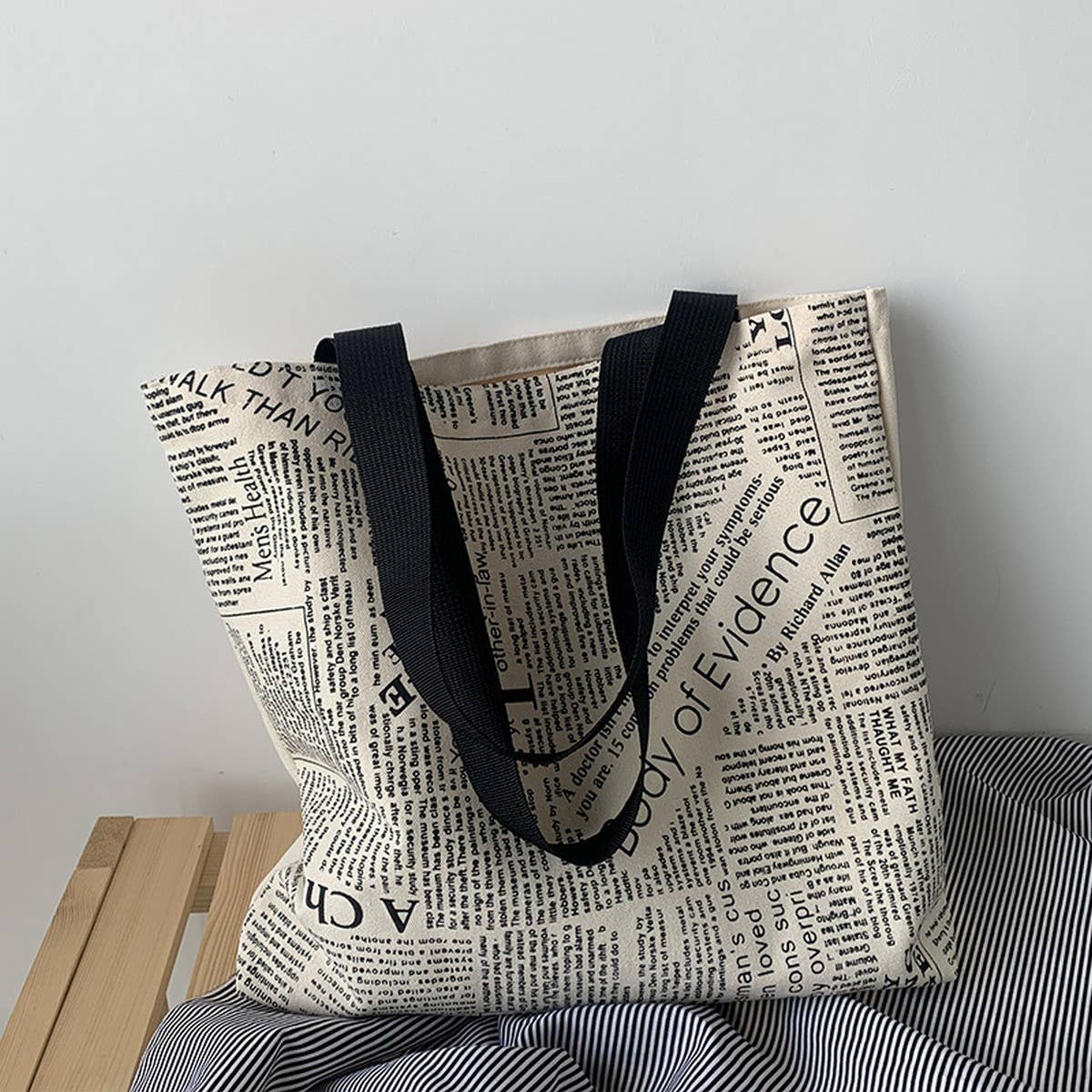 LARGE CAPACITY COMMUTING RETRO CANVAS BAG_CWAB2139