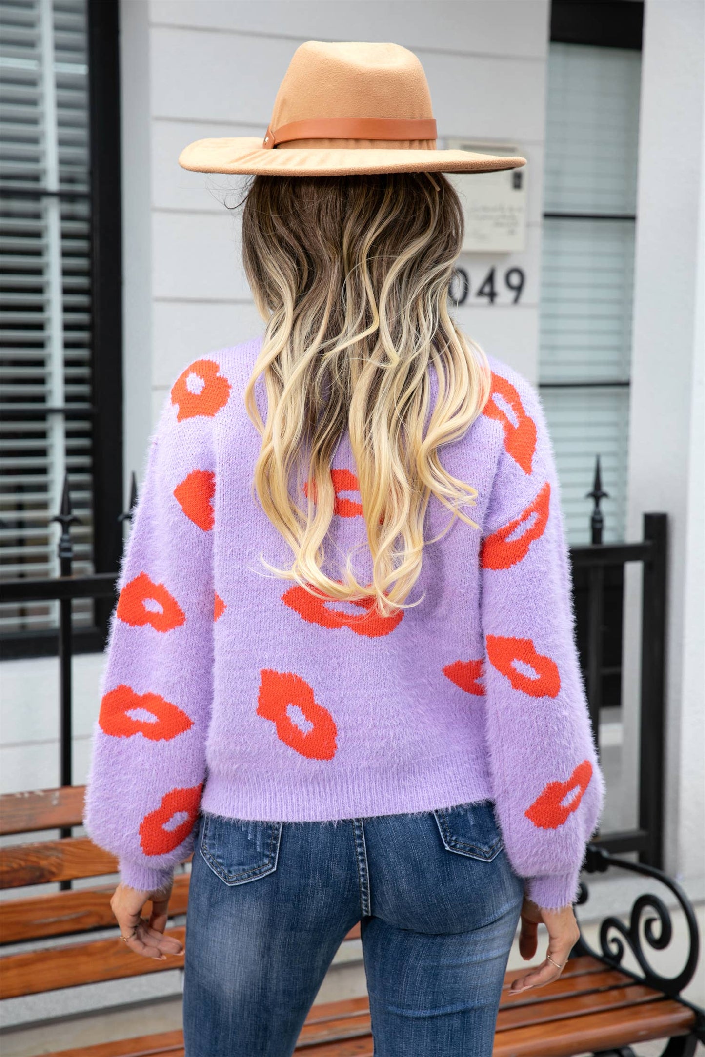 LIPS VALENTINE'S DAY SWEATER CREW NECK PULLOVER
