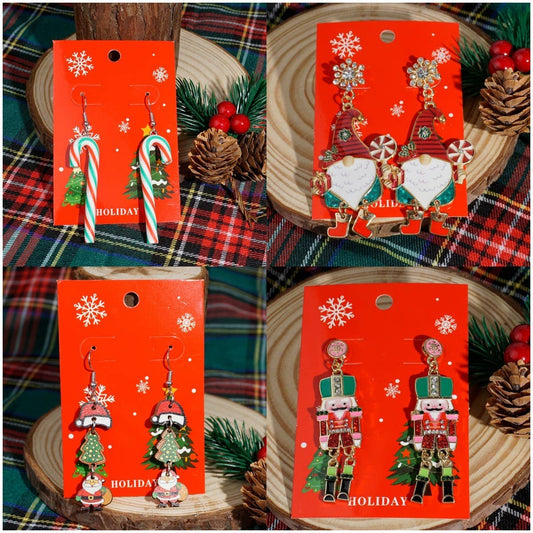 ALLOY DIAMOND CHRISTMAS EARRINGS AND PENDANT SET_CWMM2622