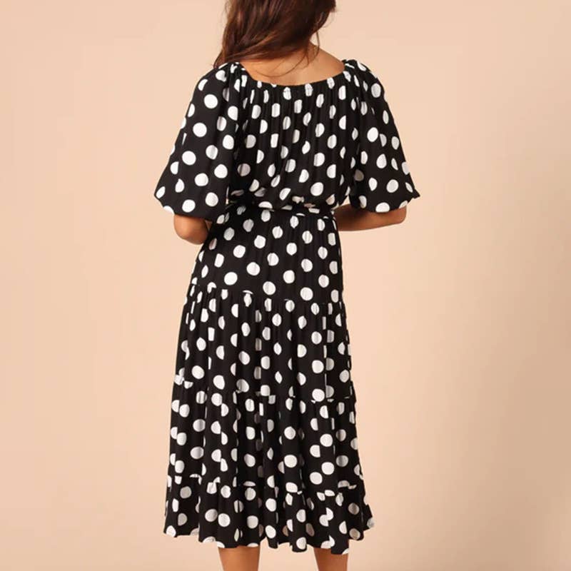 Lace-up polka-dot pleated short-sleeved dress