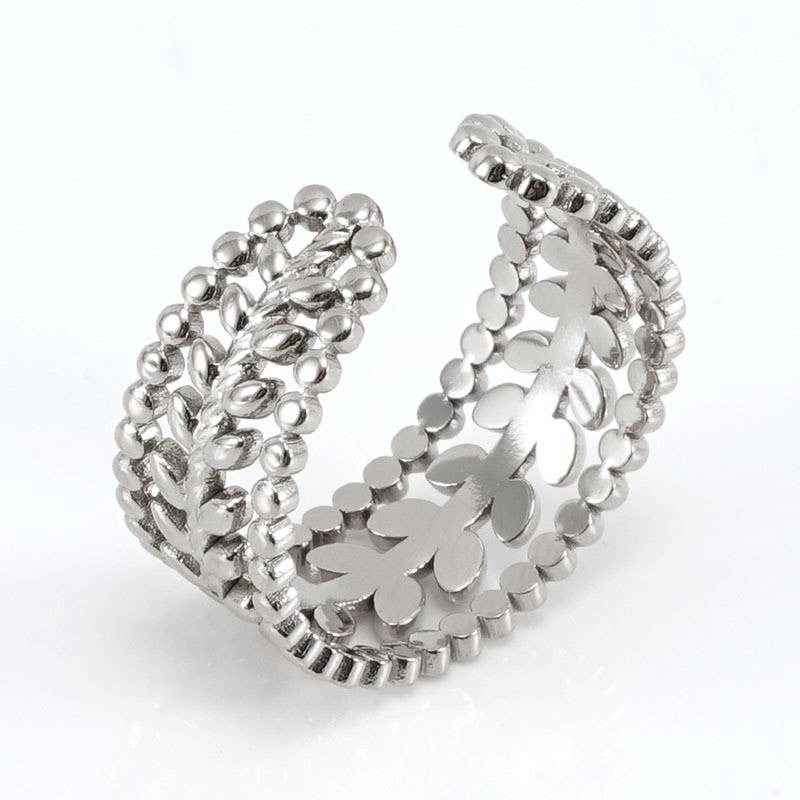 FRENCH VINTAGE HOLLOW LEAVES ADJUSTABLE RING