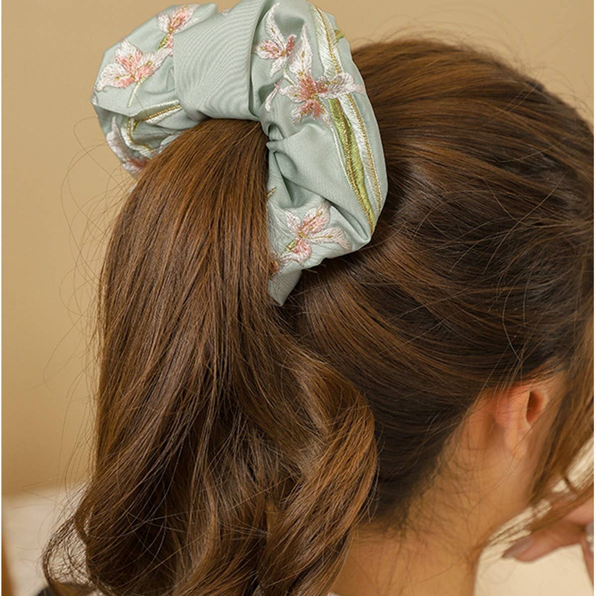 Orchid Embroidered Hair Tie for Qipao_CWAHA5412